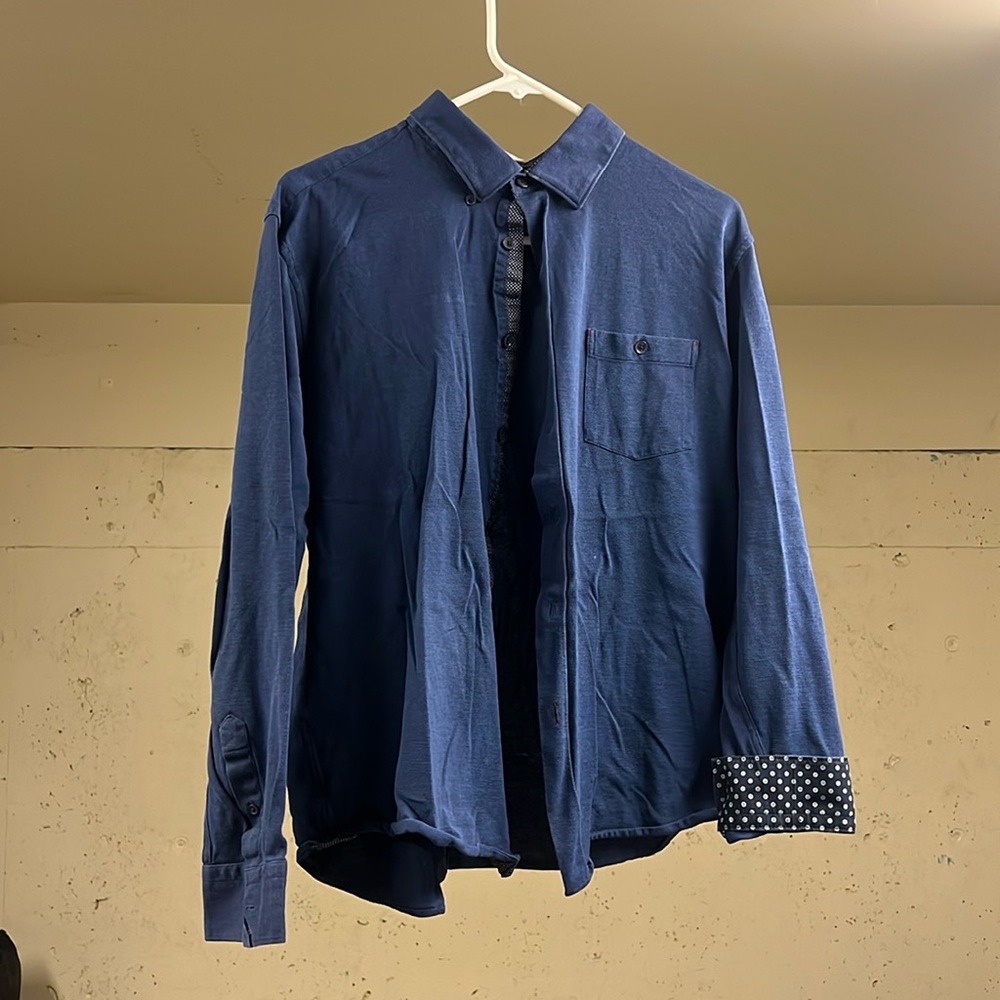 Men’s size 6 long sleeve button shirt